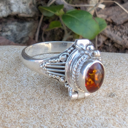 Roman Vessel Poison Ring - Sterling Silver and Gemstone