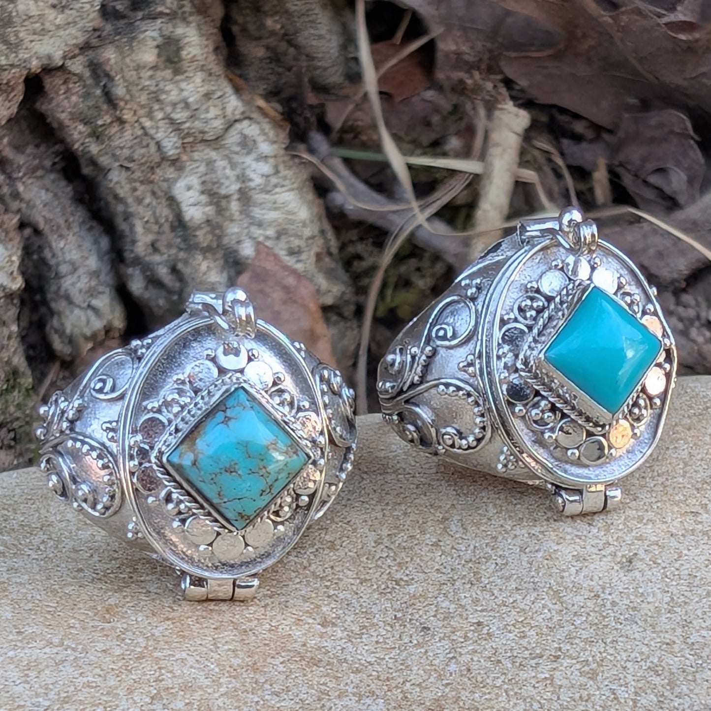 Gemstone Poison Ring in Sterling Silver - Secret Keeper