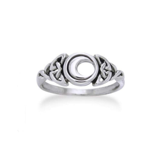 Sterling Silver Celtic Trinity Knot and Crescent Moon Ring - Silver Insanity